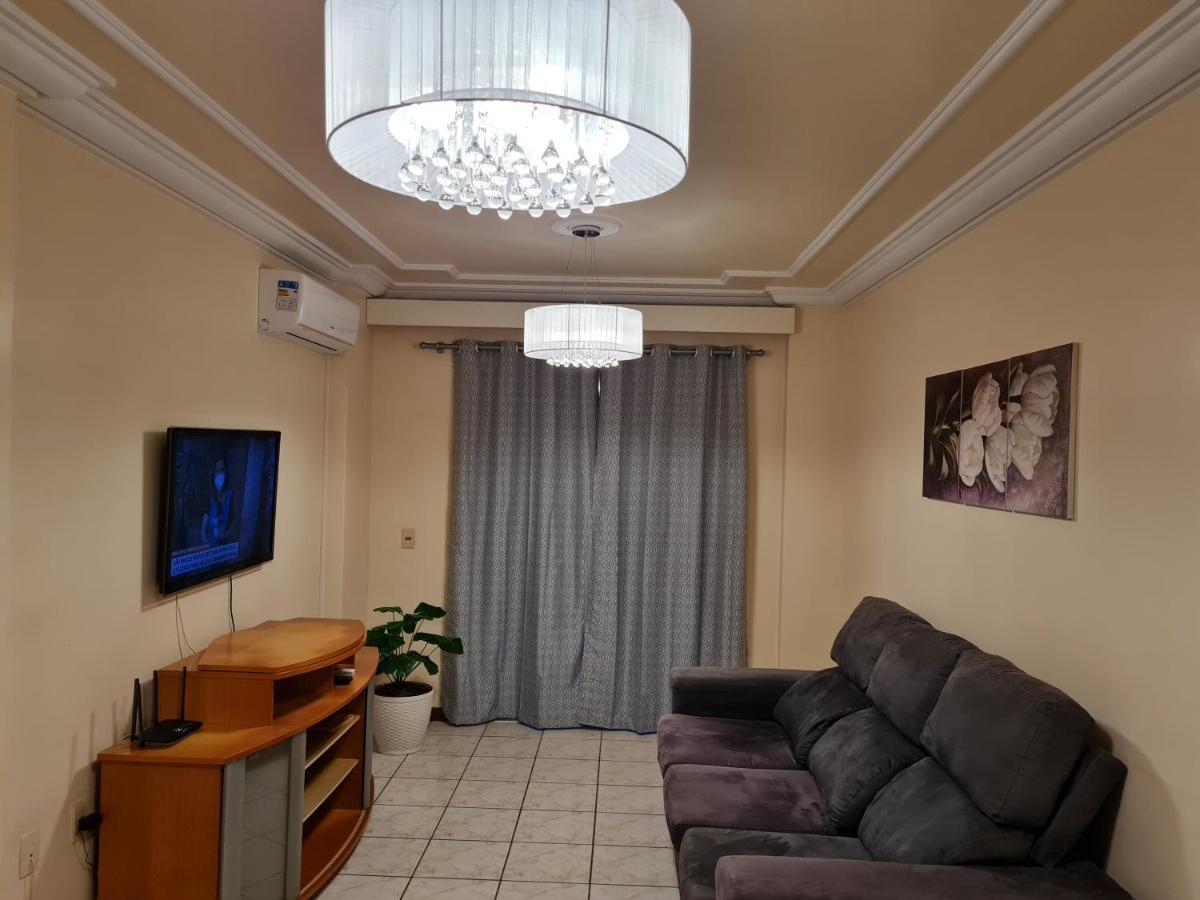Apartamento 2 Quartos Central Diferenciado Appartement Balneário Camboriú Buitenkant foto
