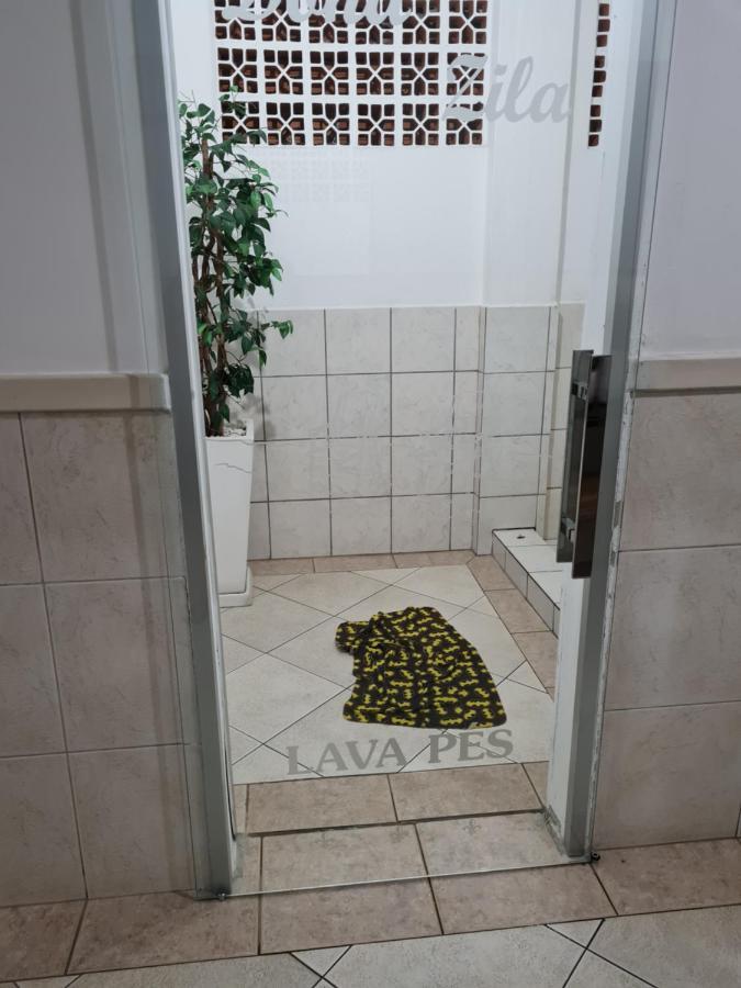 Apartamento 2 Quartos Central Diferenciado Appartement Balneário Camboriú Buitenkant foto